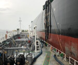 De-bunkering